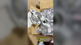 ME015017 미쓰비시 4D32용 연료 수분 분리 캡