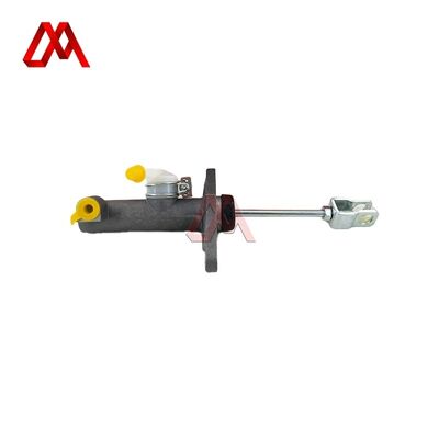 8-97167406-0 8-98025312-0 8-98117644-0 Clutch Master Cylinder Assembly 8971674060 8980253120 8981176440 for ISUZU NKR55 4JB1
