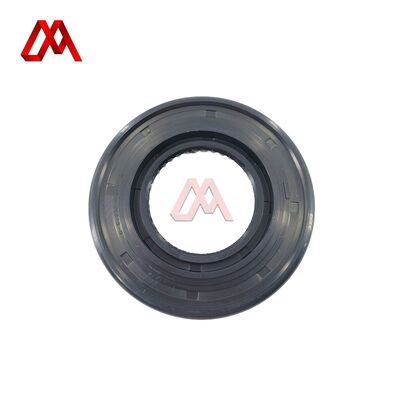 8982029120 8-98202912-0 ISUZU MKR NKR NPR 700P 4HK1에 적합한 후방 후부 허브 외부 기름 밀봉
